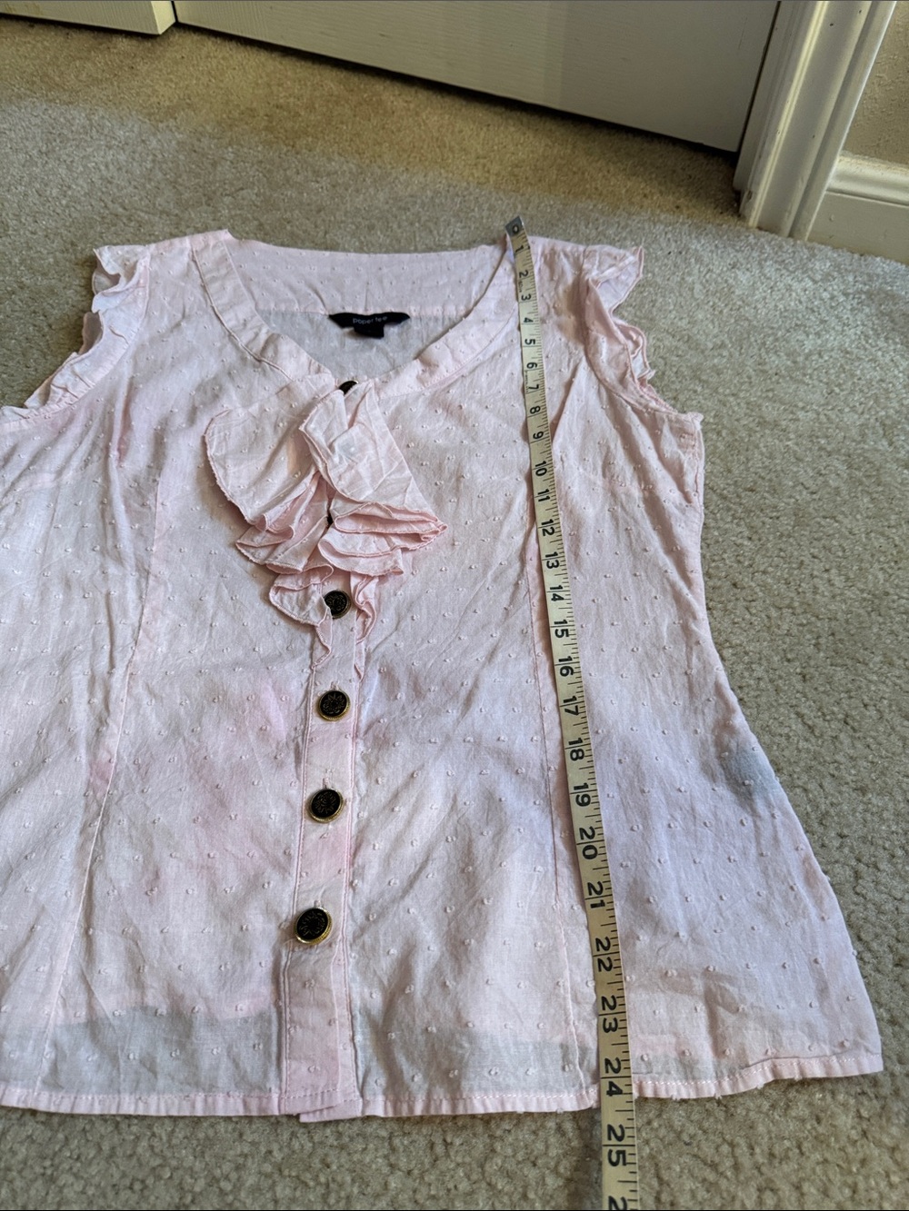 Light Pink Ruffled Button-Front Top - Size Large - Picture 10 of 10